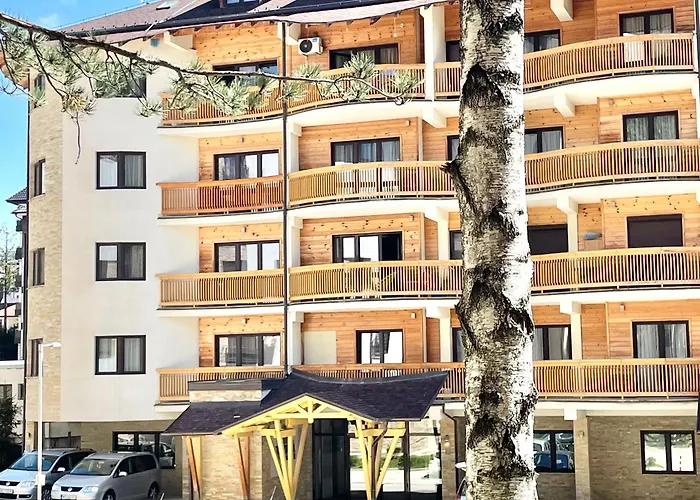 Apartamento Tatarevic Golden